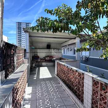 Casa em Praia Grande, bairro Aviação