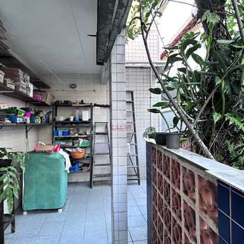 Casa em Praia Grande, bairro Aviação