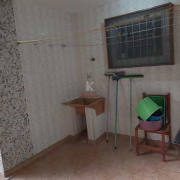 Casa em Praia Grande, bairro Boqueirão