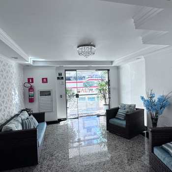 Apartamento em Praia Grande, bairro Guilhermina