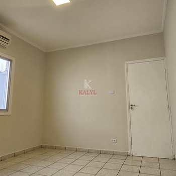 Casa em Praia Grande, bairro Mirim