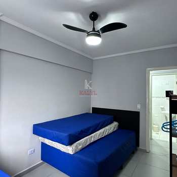 Apartamento em Praia Grande, bairro Guilhermina