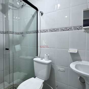 Apartamento em Praia Grande, bairro Guilhermina