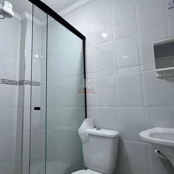 Apartamento em Praia Grande, bairro Guilhermina