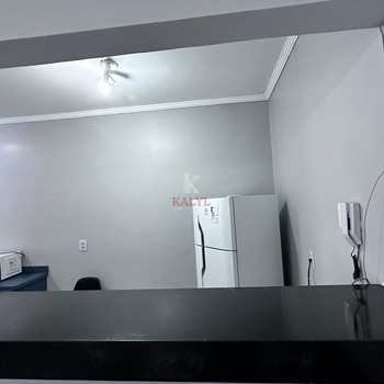 Apartamento em Praia Grande, bairro Guilhermina