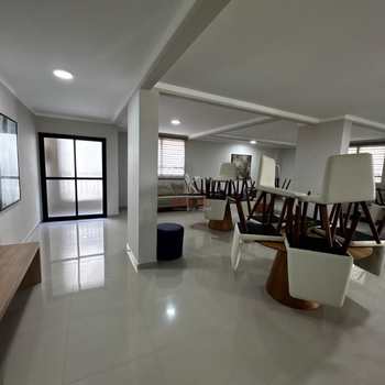 Apartamento em Praia Grande, bairro Mirim