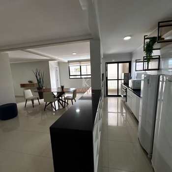 Apartamento em Praia Grande, bairro Mirim