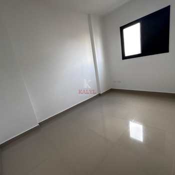 Apartamento em Praia Grande, bairro Mirim