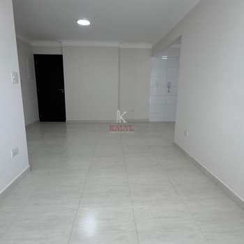 Apartamento em Praia Grande, bairro Caiçara