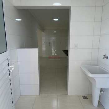 Apartamento em Praia Grande, bairro Caiçara