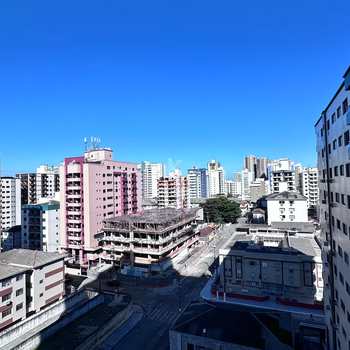 Apartamento em Praia Grande, bairro Guilhermina