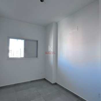 Apartamento em Praia Grande, bairro Guilhermina