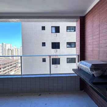 Apartamento em Praia Grande, bairro Guilhermina