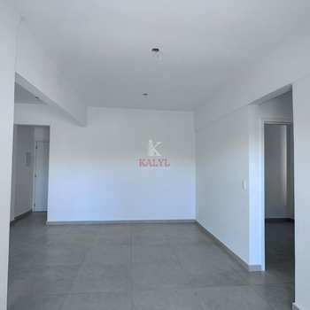 Apartamento em Praia Grande, bairro Guilhermina