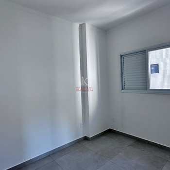 Apartamento em Praia Grande, bairro Guilhermina