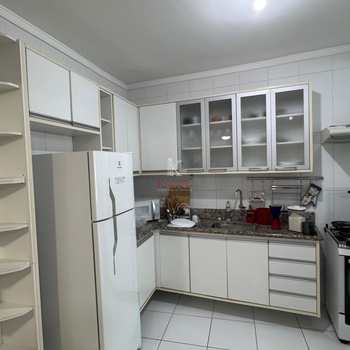 Apartamento em Praia Grande, bairro Aviação