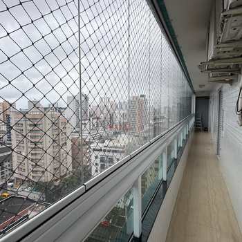 Apartamento em Praia Grande, bairro Canto do Forte