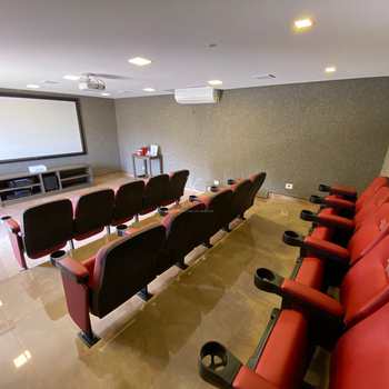 Apartamento em Praia Grande, bairro Canto do Forte