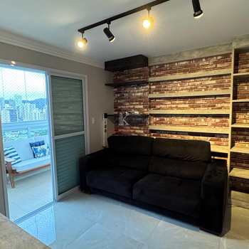 Apartamento em Praia Grande, bairro Canto do Forte