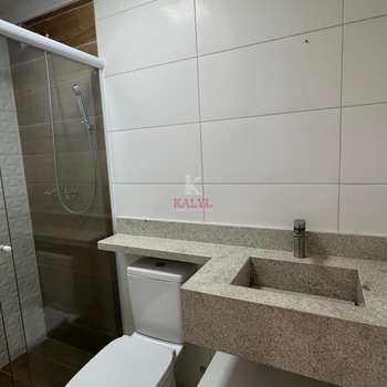 Apartamento em Praia Grande, bairro Canto do Forte