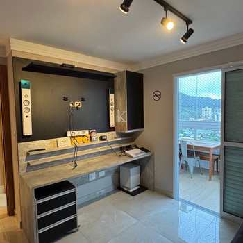 Apartamento em Praia Grande, bairro Canto do Forte