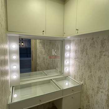 Apartamento em Praia Grande, bairro Canto do Forte