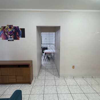 Apartamento em Praia Grande, bairro Canto do Forte
