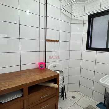 Apartamento em Praia Grande, bairro Canto do Forte