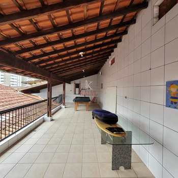 Casa em Praia Grande, bairro Mirim