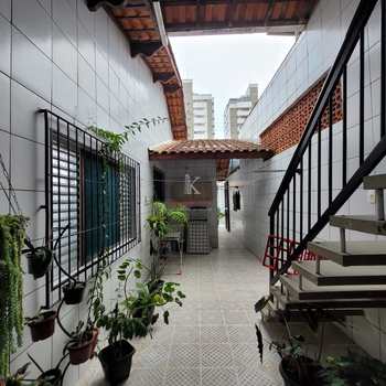 Casa em Praia Grande, bairro Mirim
