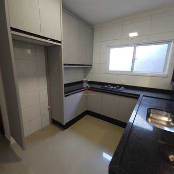 Casa em Praia Grande, bairro Mirim