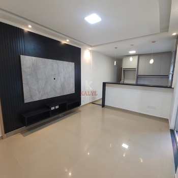 Casa em Praia Grande, bairro Mirim