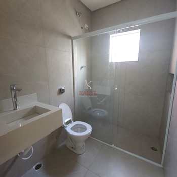 Casa em Praia Grande, bairro Mirim
