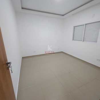 Casa em Praia Grande, bairro Mirim