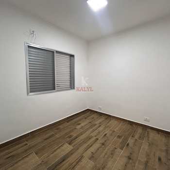 Casa em Praia Grande, bairro Tupi