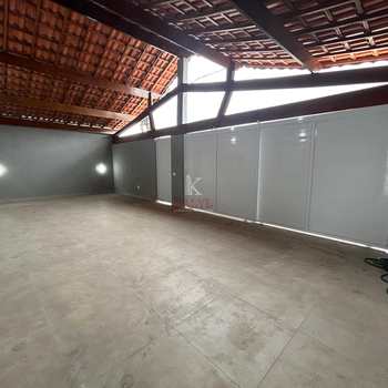 Casa em Praia Grande, bairro Tupi