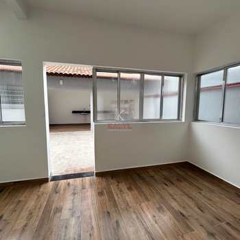 Casa em Praia Grande, bairro Tupi