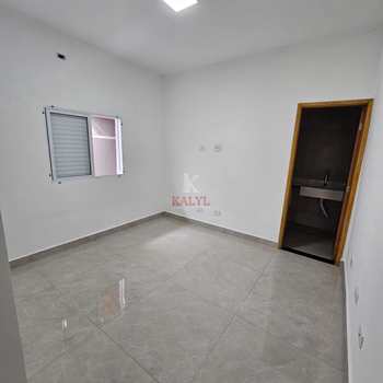 Casa em Praia Grande, bairro Mirim