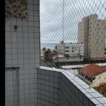 Apartamento em Praia Grande, bairro Guilhermina