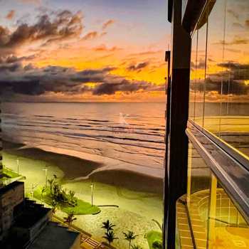 Apartamento em Praia Grande, bairro Balneário Maracanã
