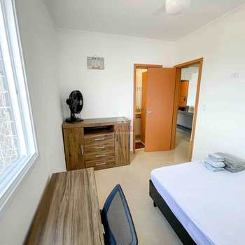 Apartamento em Praia Grande, bairro Balneário Maracanã