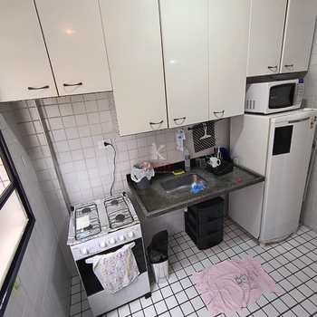 Apartamento em Praia Grande, bairro Canto do Forte