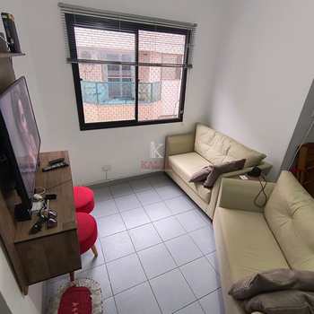 Apartamento em Praia Grande, bairro Canto do Forte