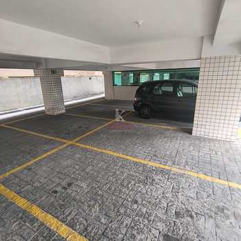 Apartamento em Praia Grande, bairro Canto do Forte