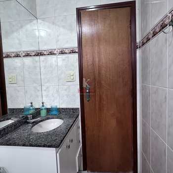 Apartamento em Praia Grande, bairro Guilhermina