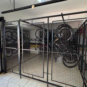 Apartamento em Praia Grande, bairro Guilhermina