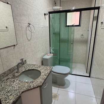 Apartamento em Praia Grande, bairro Guilhermina