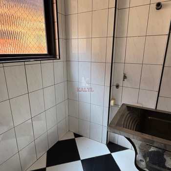Apartamento em Praia Grande, bairro Guilhermina