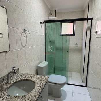 Apartamento em Praia Grande, bairro Guilhermina