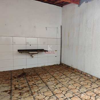 Casa em Praia Grande, bairro Balneário Maracanã